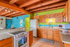 Endless Summer on B Street - Unit B